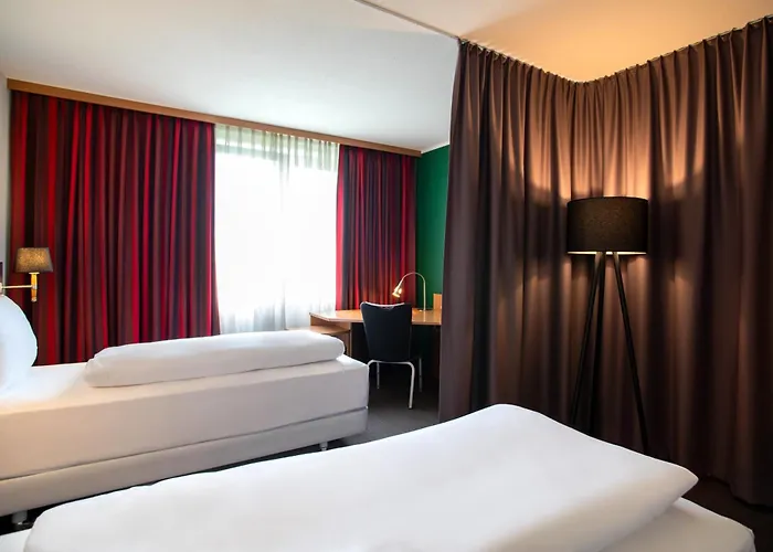 Western Conference Airporthotel Frankfurt 3*