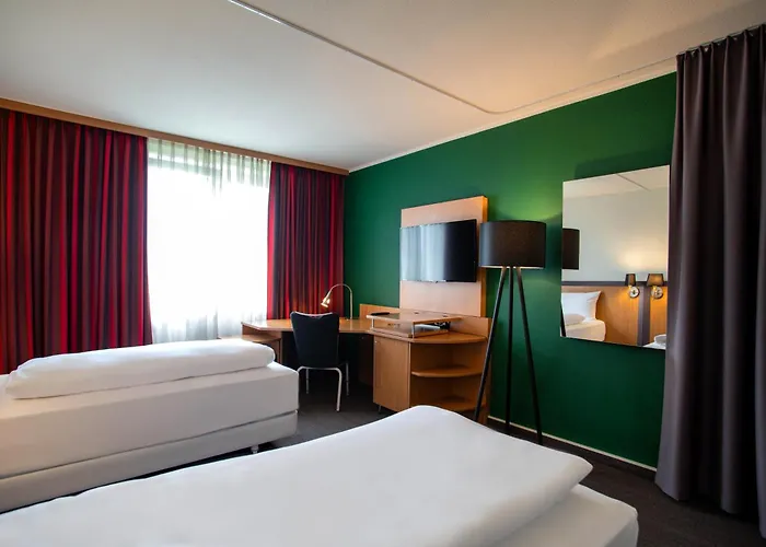 Western Conference Airporthotel Frankfurt 3*